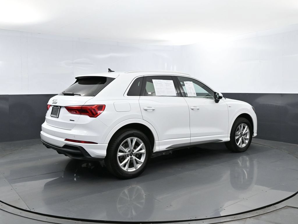 Used 2025 Audi Q3 2.0T Premium w/ Convenience Package AWD/4WD image 23
