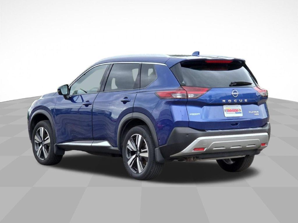 Used 2023 Nissan Rogue Platinum AWD/4WD image 5
