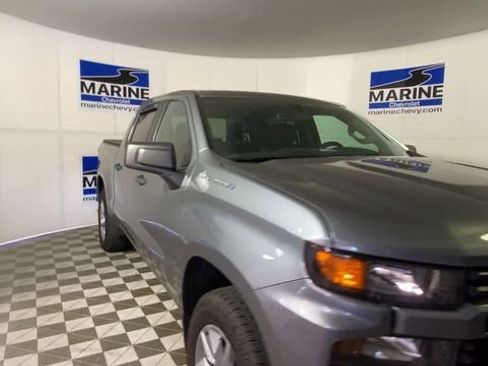 Used 2020 Chevrolet Silverado 1500 Custom AWD/4WD image 4