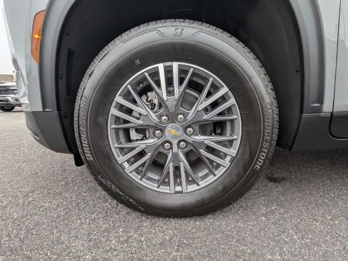 New 2026 Chevrolet Traverse LT w/ Driver Confidence Package image 16