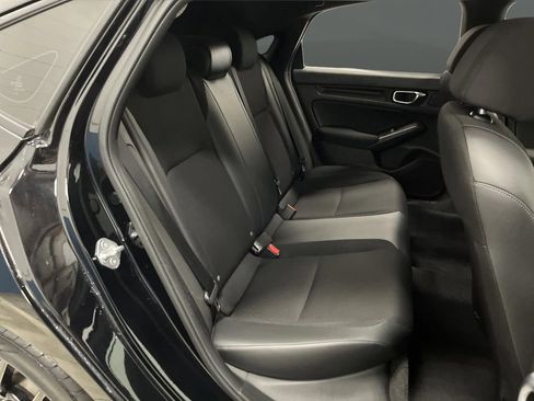 Used 2023 Honda Civic Sport image 28