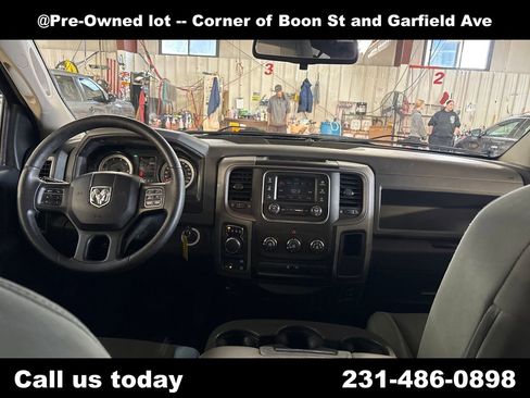 Used 2016 RAM 1500 Express w/ Black Ram 1500 Express Group AWD/4WD image 18