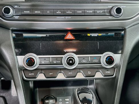Used 2020 Hyundai Elantra SEL w/ Cargo Package (C1) FWD image 23