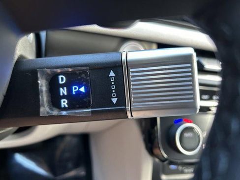 New 2025 Hyundai Tucson Limited image 51