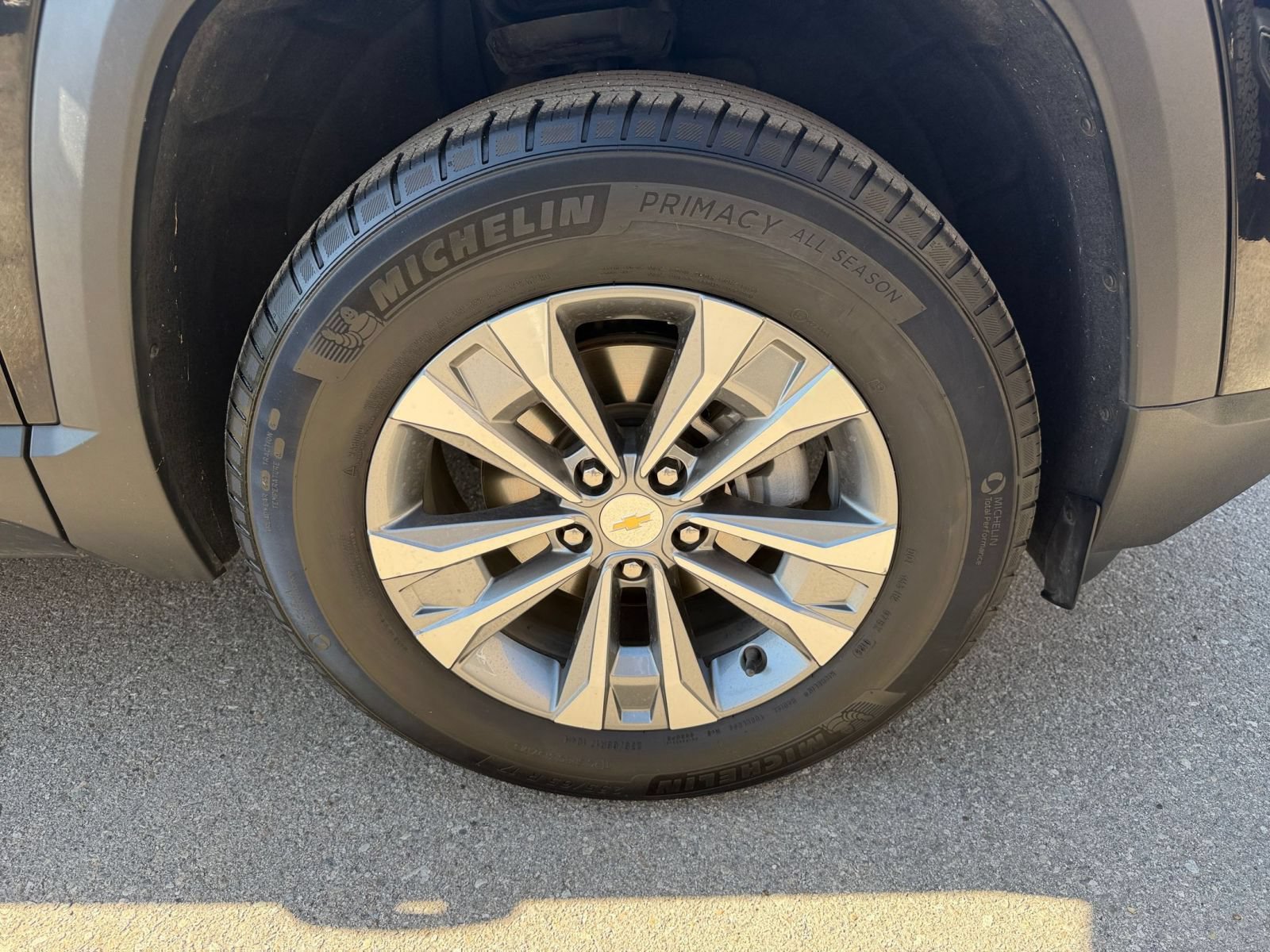 Used 2025 Chevrolet Equinox LT AWD/4WD image 29