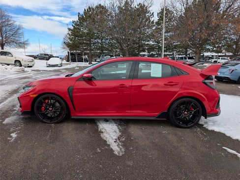 Used 2021 Honda Civic Type R image 2