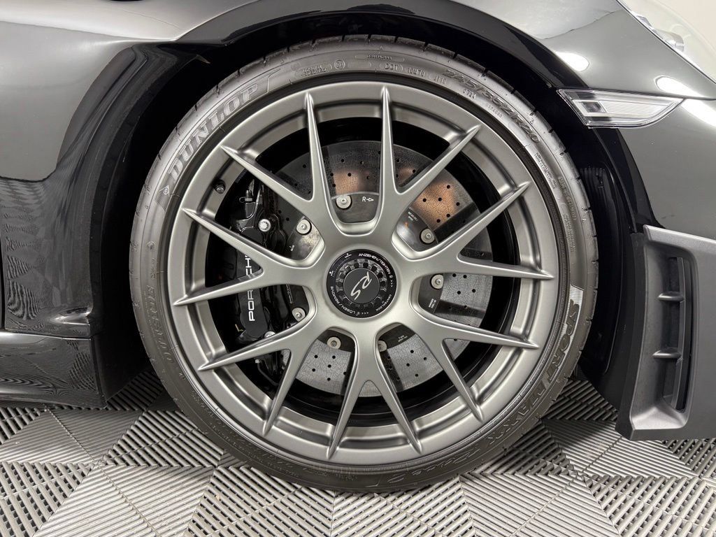 Certified 2024 Porsche 718 Boxster Spyder RS RWD image 19