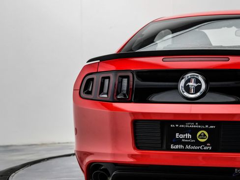 Used 2013 Ford Mustang Boss 302 w/ Boss 302 Accessory Pkg RWD image 14