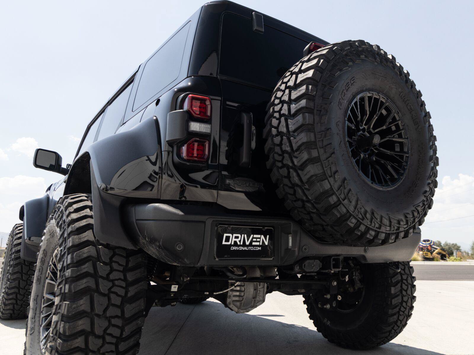 Used 2025 Ford Bronco Raptor w/ Interior Carbon Fiber Pack AWD/4WD image 15