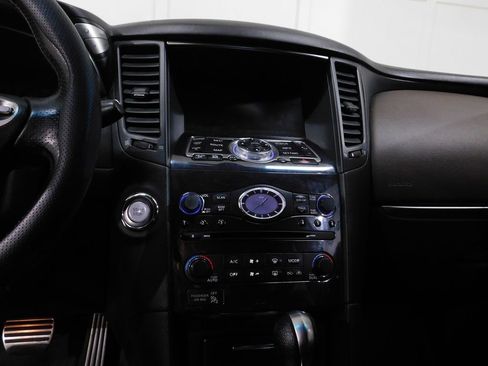 Used 2010 INFINITI FX35 AWD w/ Technology Pkg image 49