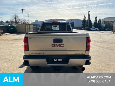 Used 2019 GMC Sierra 2500 Denali w/ Duramax Plus Package image 7