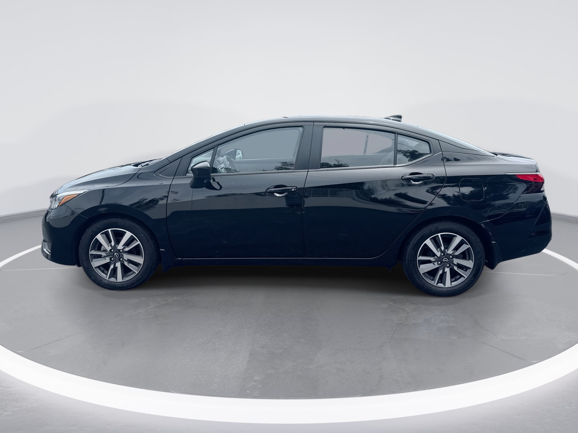 Certified 2025 Nissan Versa SV w/ Trunk Package FWD image 7