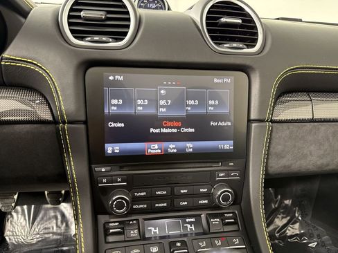 Certified 2020 Porsche 718 Boxster Spyder image 27