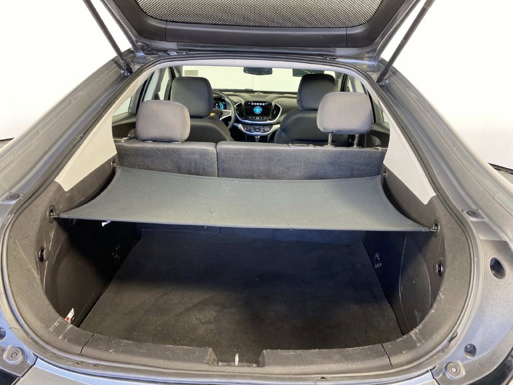 Used 2018 Chevrolet Volt LT FWD image 8