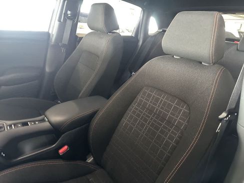 Used 2025 Honda HR-V Sport image 13