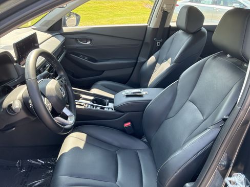 Used 2023 Honda Accord Touring image 16