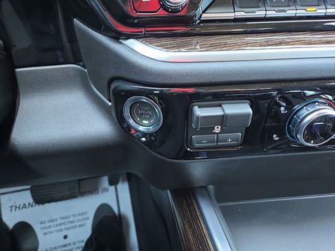 New 2026 GMC Sierra 1500 Elevation image 20