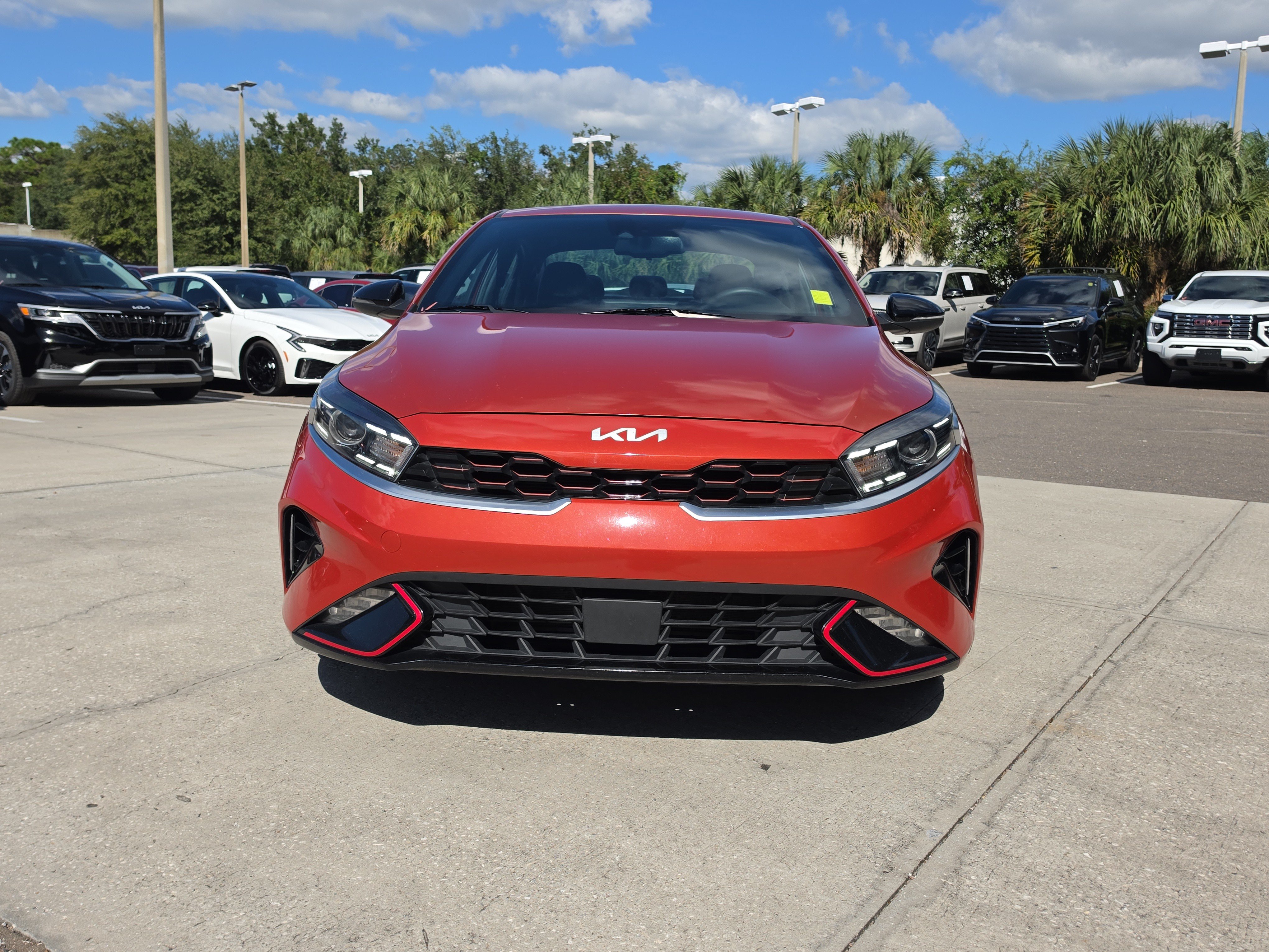 Used 2023 Kia Forte GT-Line w/ GT-Line Premium Package FWD image 3
