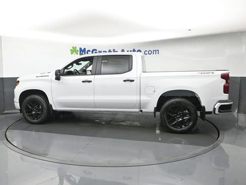 New 2026 Chevrolet Silverado 1500 Custom w/ LPO, Dark Essentials Package AWD/4WD image 21