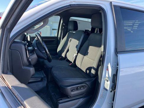 Used 2024 Chevrolet Silverado 2500 LT w/ Convenience Package image 20