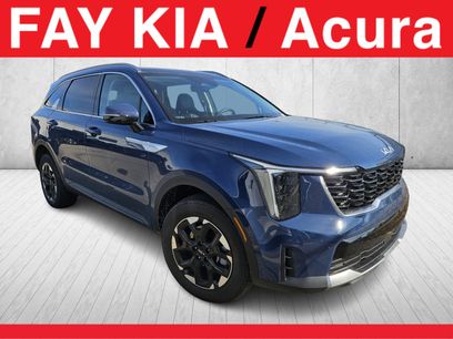 Used 2025 Kia Sorento S w/ Panoramic Sunroof Package