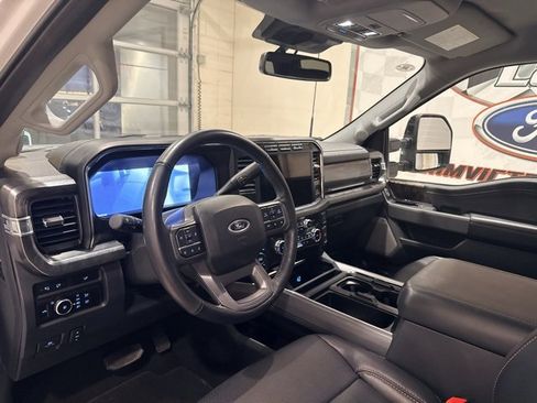 Used 2024 Ford F350 Lariat w/ FX4 Off-Road Package image 15