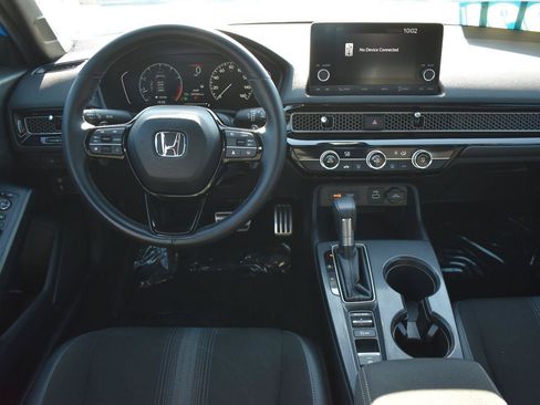 Used 2024 Honda Civic Sport image 19