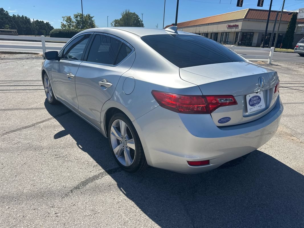 Used 2015 Acura ILX FWD image 5