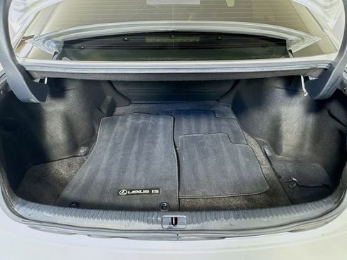 Used 2018 Lexus IS 300 AWD w/ Comfort Package image 28