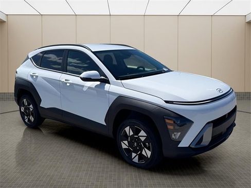 New 2025 Hyundai Kona SEL image 2