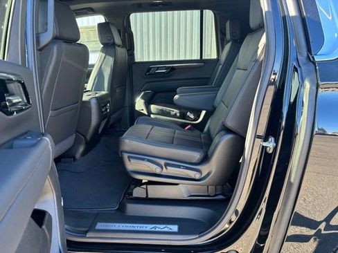 New 2026 Chevrolet Suburban High Country w/ Sun And Tow Package AWD/4WD image 13