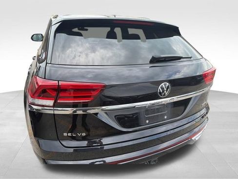 Used 2022 Volkswagen Atlas Cross Sport SEL Premium R-Line AWD/4WD image 4
