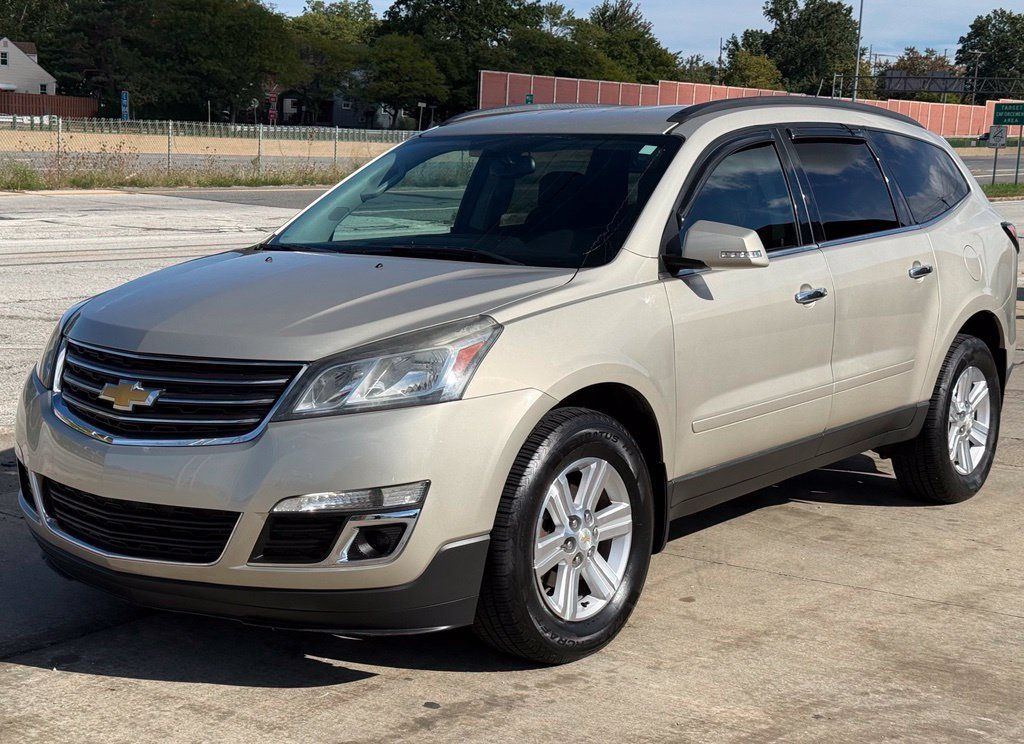 Used 2014 Chevrolet Traverse LT AWD/4WD image 1