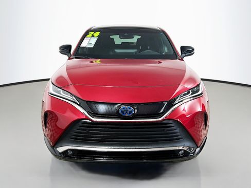 Used 2024 Toyota Venza Nightshade AWD/4WD image 11