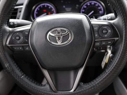 Used 2022 Toyota Camry SE AWD/4WD image 18