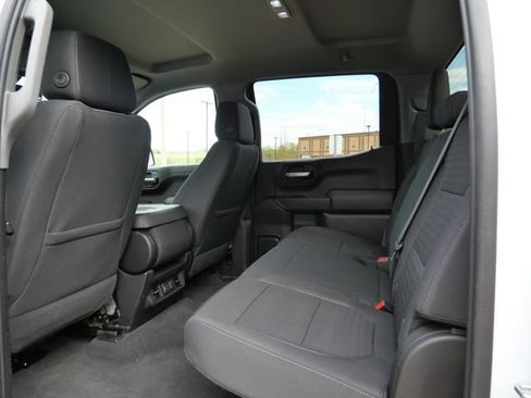 Used 2021 Chevrolet Silverado 1500 LT AWD/4WD image 14