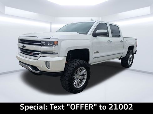 Used 2018 Chevrolet Silverado 1500 High Country AWD/4WD image 7