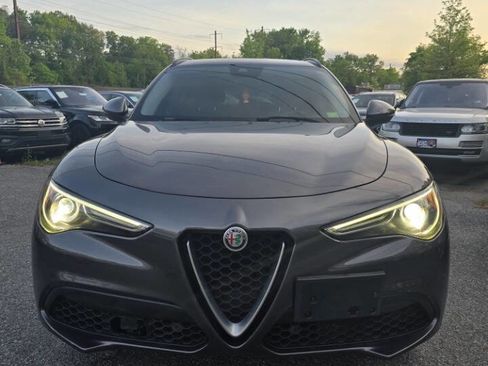 Used 2018 Alfa Romeo Stelvio Sport w/ Quick Order Package 22J Sport image 4
