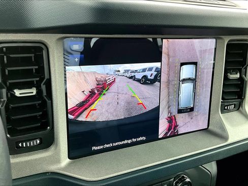 Used 2024 Ford Bronco Outer Banks image 29