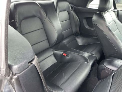 Used 2019 Ford Mustang Premium image 43