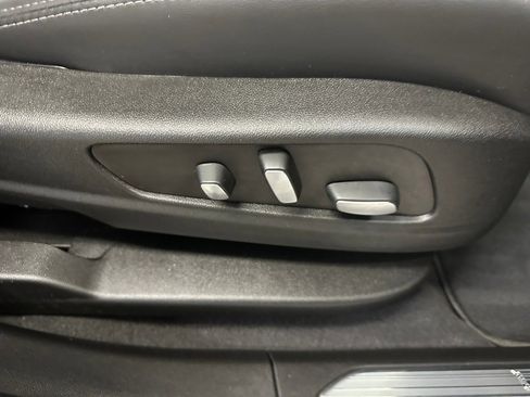 Certified 2023 Cadillac XT5 Premium Luxury image 36