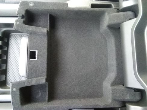 New 2026 RAM 1500 Laramie w/ Sport Appearance Package image 17