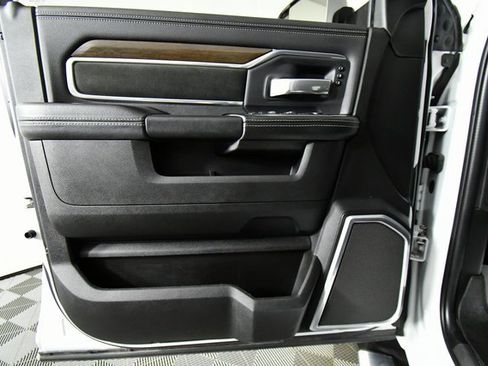 Used 2022 RAM 2500 Laramie image 21