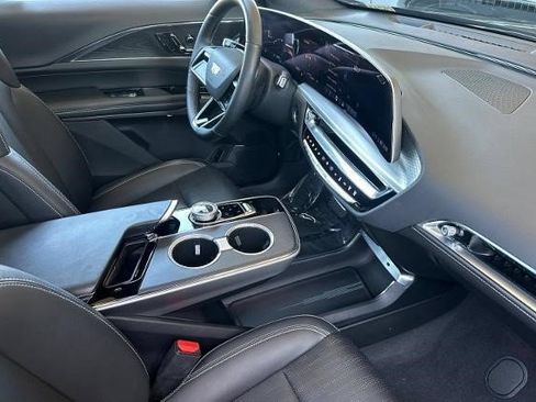 Certified 2024 Cadillac Lyriq Sport RWD image 21