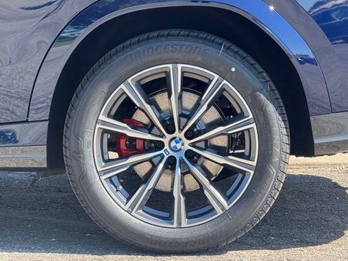 New 2027 BMW X6 xDrive40i w/ Executive Package AWD/4WD image 3