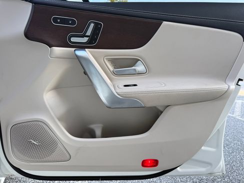 Used 2021 Mercedes-Benz CLA 250 image 46