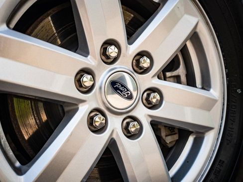 Used 2023 Ford F150 XLT AWD/4WD image 8