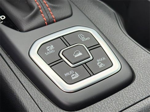 New 2026 Nissan Frontier PRO-4X w/ Tow Package image 25