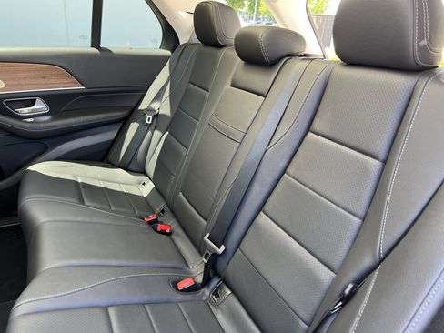 Certified 2025 Mercedes-Benz GLE 350 4MATIC image 32