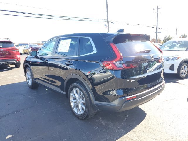 Used 2023 Honda CR-V EX image 3